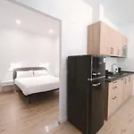 Apartamentos La Brava by gaiarooms