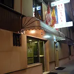 Hostal Navasfrias