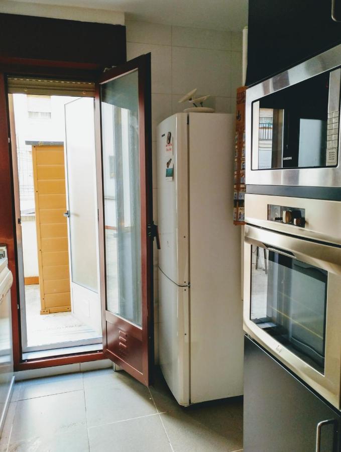 Apartamento con aparcamiento gratuito y gran terraza a 10 min de la Plaza Mayor *