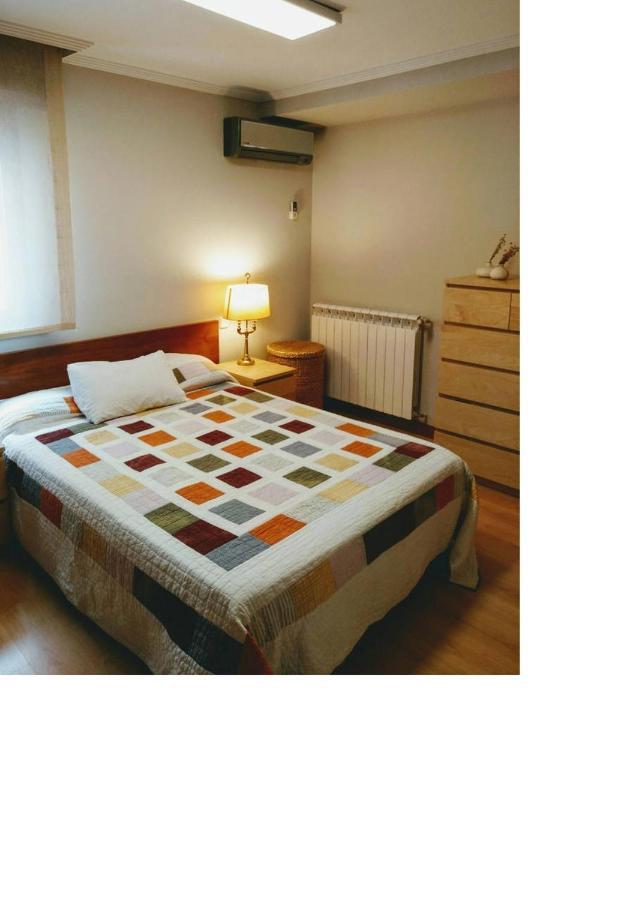Apartamento con aparcamiento gratuito y gran terraza a 10 min de la Plaza Mayor Apartamento Salamanca