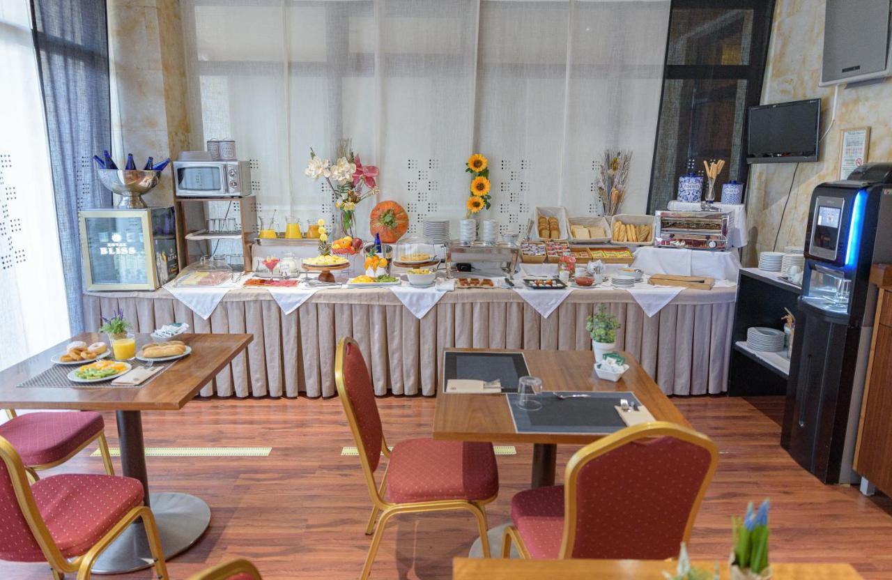 Hotel Hospedium Casino Del Tormes 4*