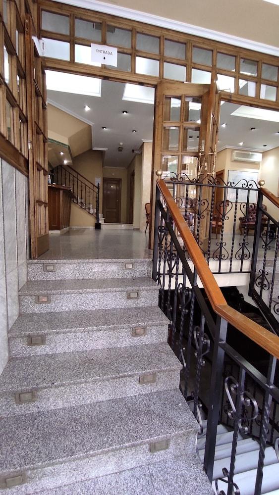 Hotel Emperatriz Ii 2*