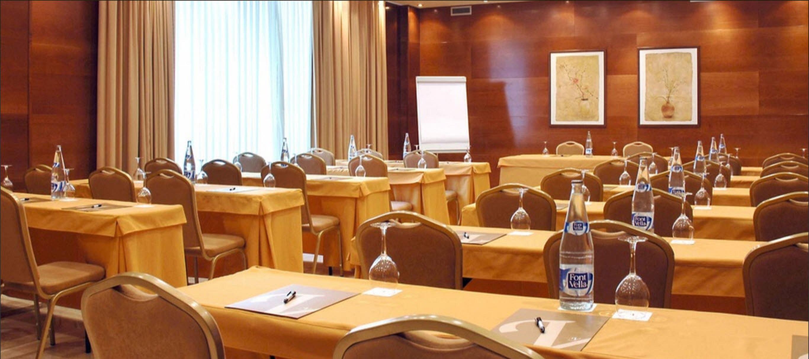 Hotel Vincci Ciudad De 4*