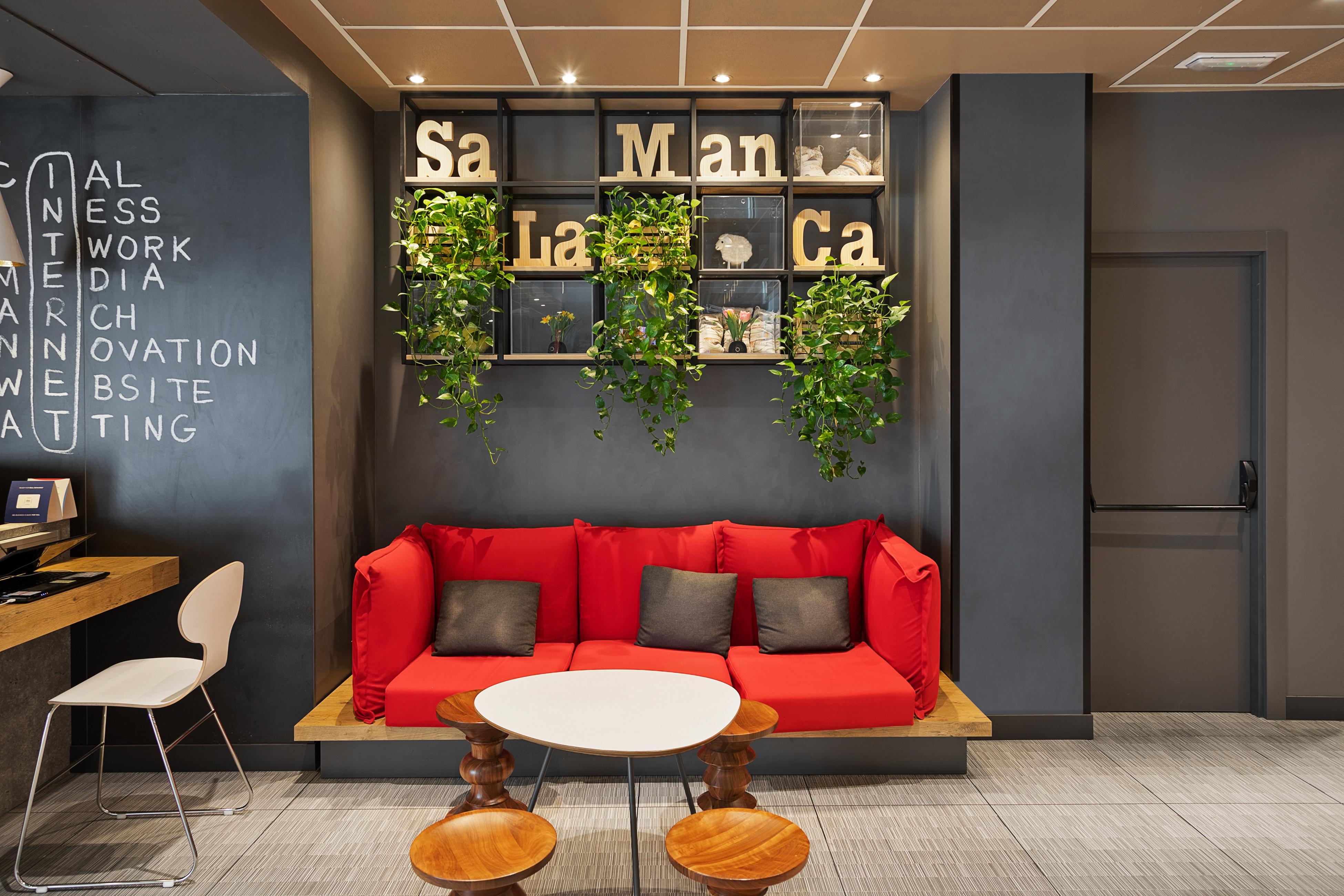 Hotel Ibis 2*
