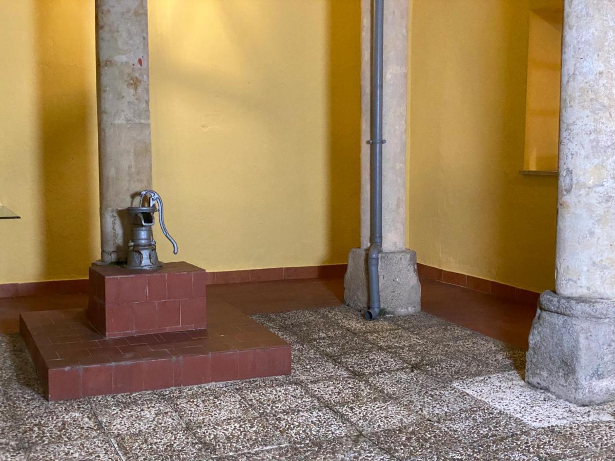 Apartamento El Patio De San Pablo - De Lujo En El Centro Con Parking Gratis *