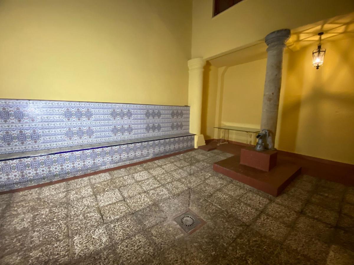 Apartamento El Patio De San Pablo - De Lujo En El Centro Con Parking Gratis *