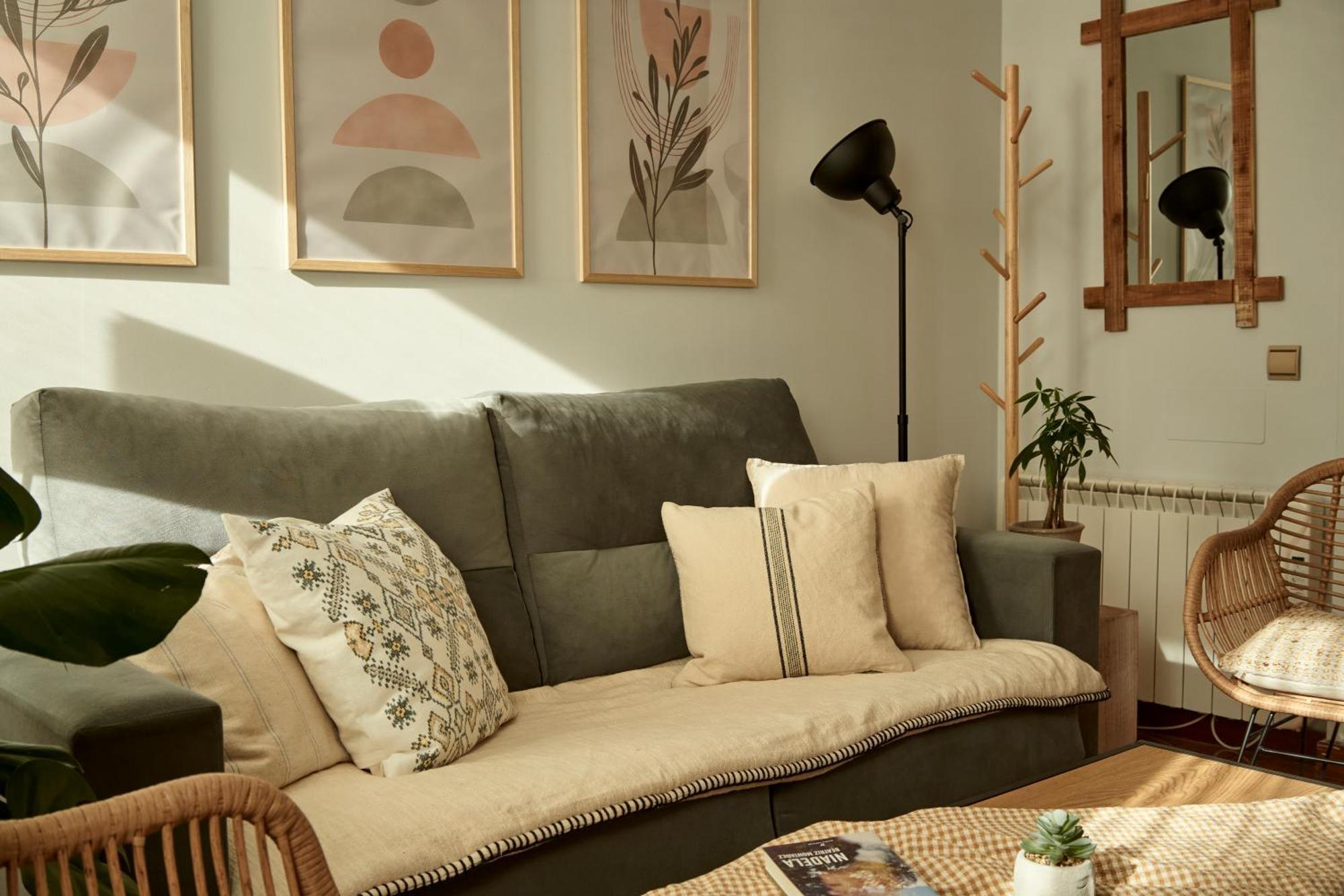 Apartamento - Con Terraza A 1 Minuto De La Plaza Mayor *