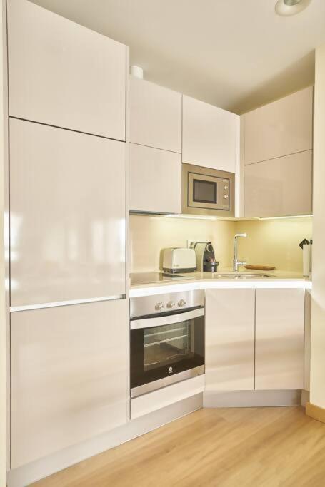 Historico Universidad Iii Apartment *