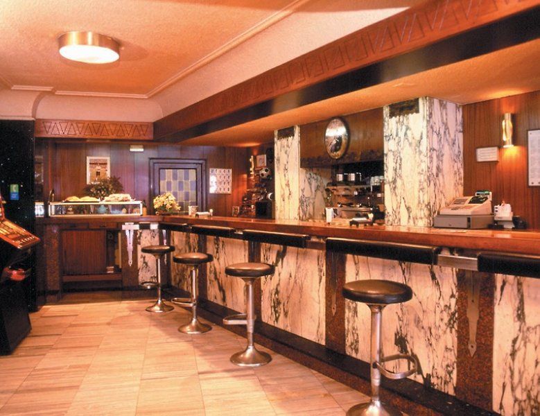 Hotel Castellano I *