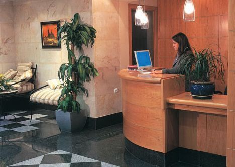 Hotel Torre Del Clavero