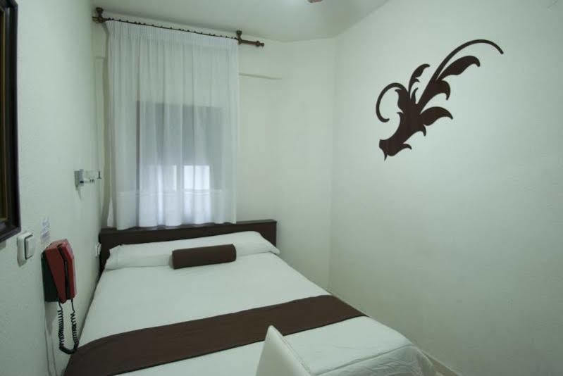 Emperatriz I Hotel 3*
