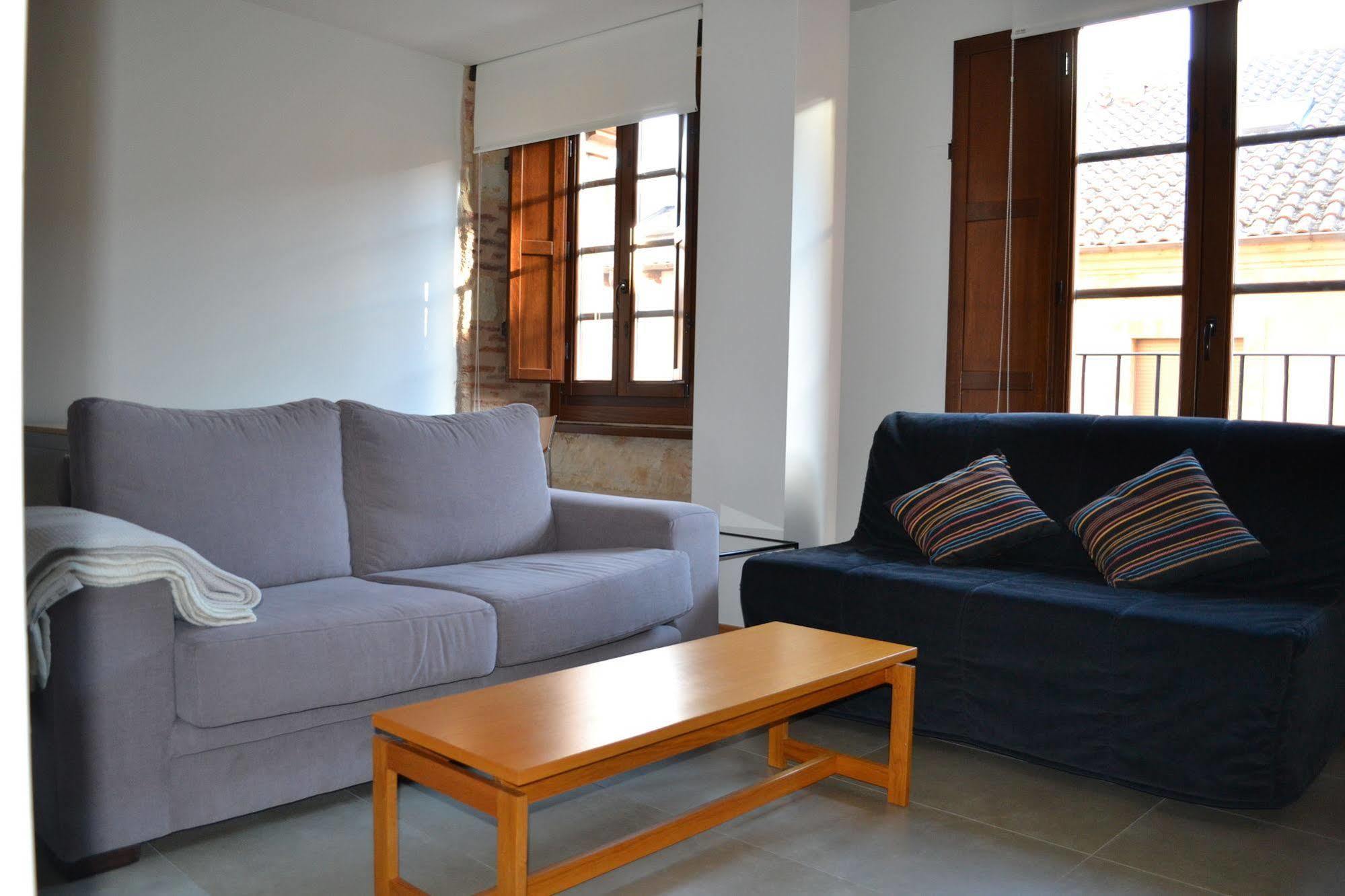Suites&homes Apartment *