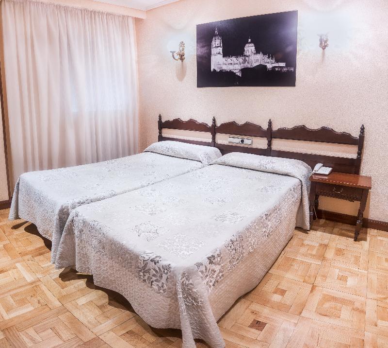 Hotel Castellano I *