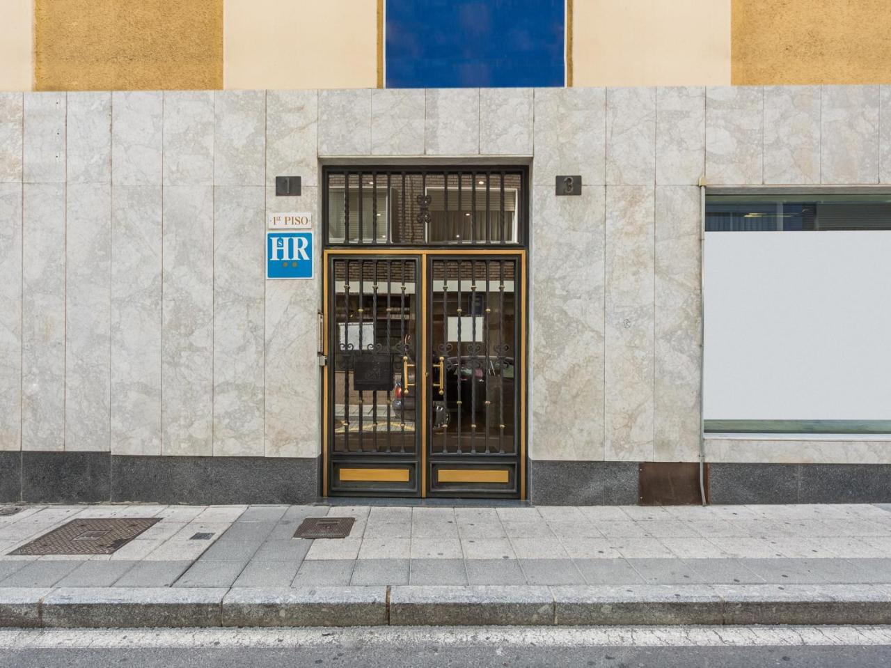 Uría Salamanca