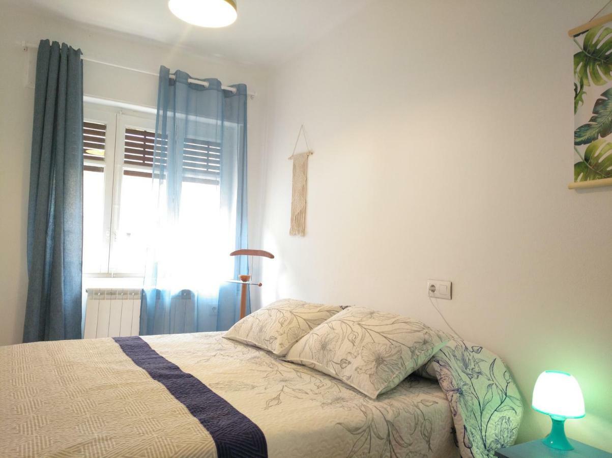 Junto A La Plaza Mayor Ii Apartment