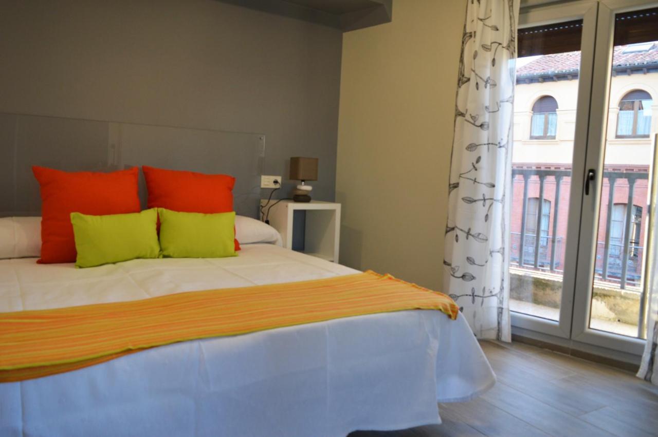 Vivienda Completa Plaza Poeta Iglesias * Salamanca