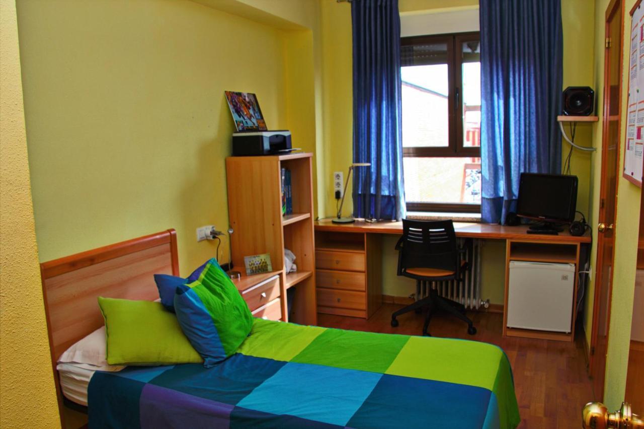 Apartment Residencia Universitaria Cum Laude *