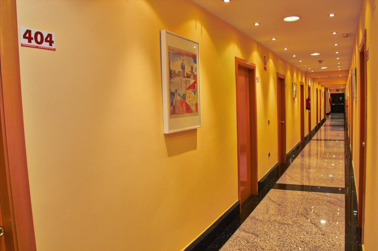 Apartment Residencia Universitaria Cum Laude