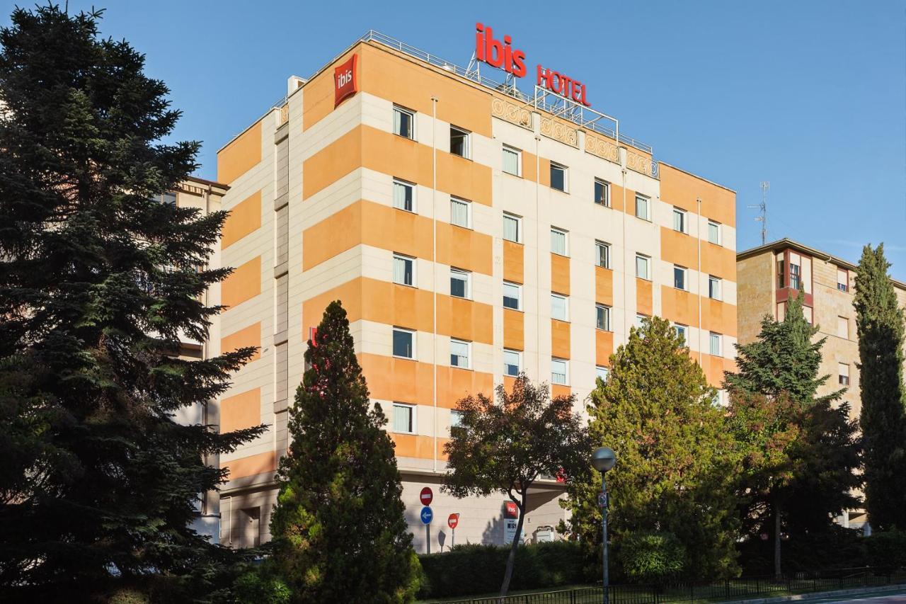 Ibis Hotel 2*