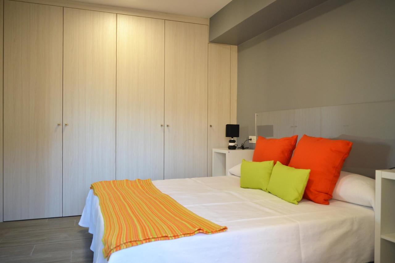 Vivienda Completa Plaza Poeta Iglesias *
