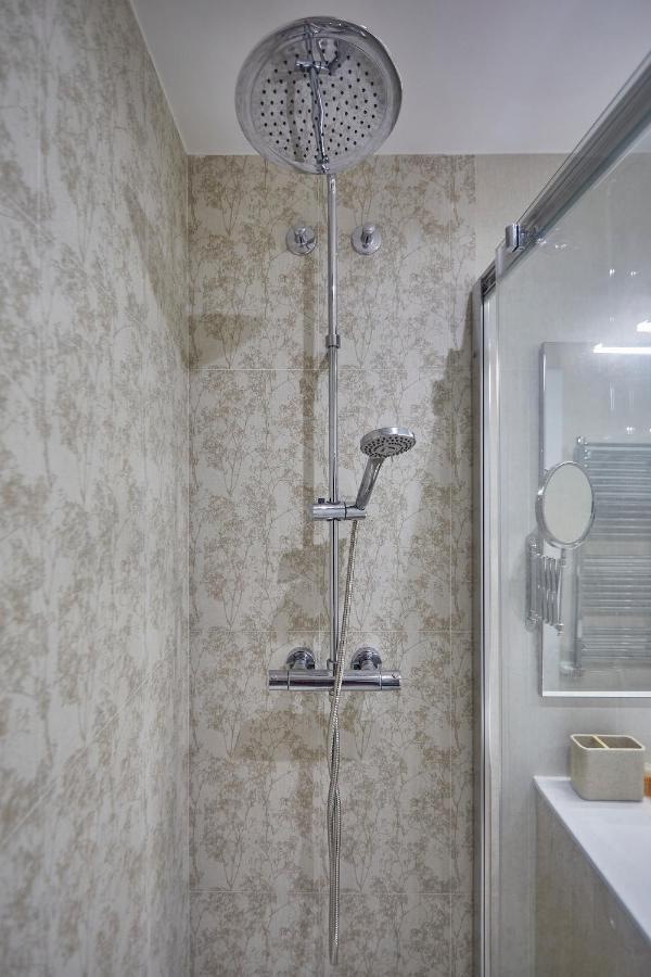 Vut Santa Clara 2 *